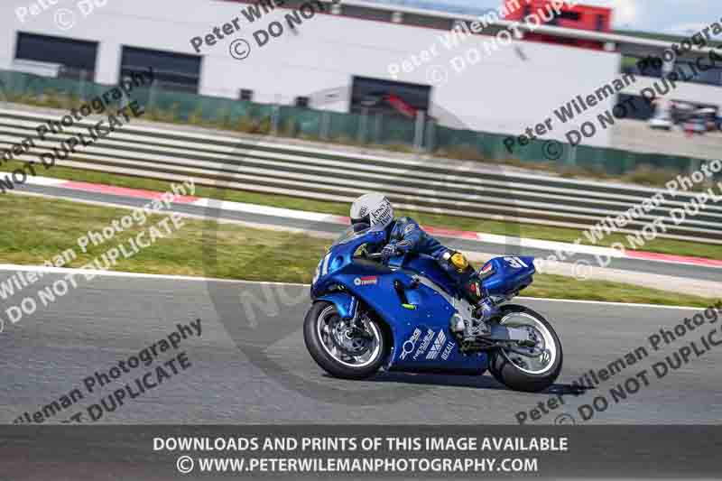 cadwell no limits trackday;cadwell park;cadwell park photographs;cadwell trackday photographs;enduro digital images;event digital images;eventdigitalimages;navarra;no limits trackdays;peter wileman photography;racing digital images;trackday digital images;trackday photos